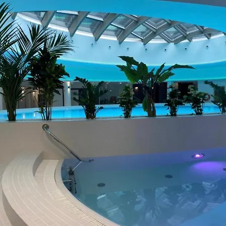 Hanza Tower Gold 19th Floor *