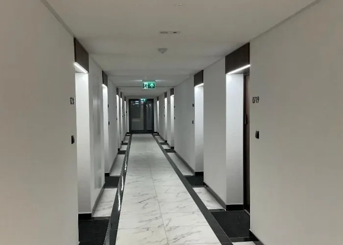 Hanza Tower Gold 19th Floor *